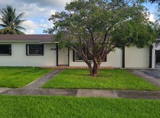 9520 SW 188th Ter, Cutler Bay, FL 33157