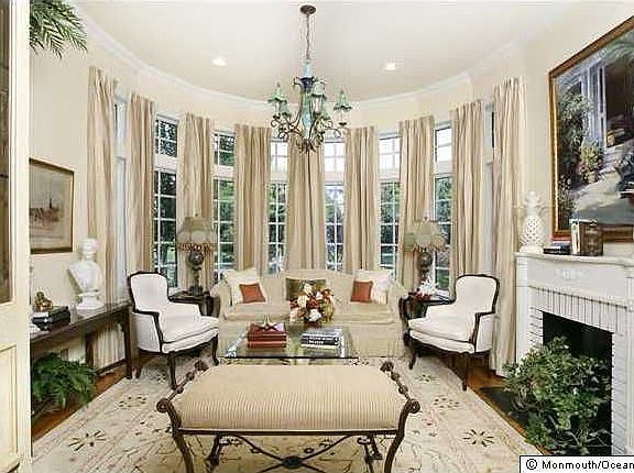 3rd image of 204 Baltimore Blvd