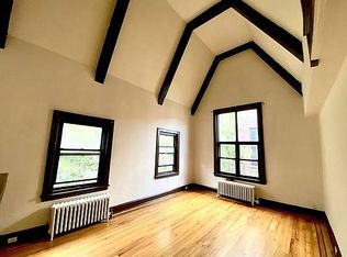 189-15 37th Ave, Flushing, NY 11358