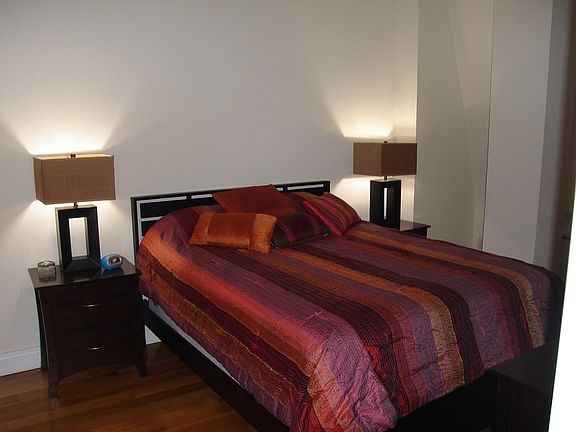 3rd image of 21 S William St APT 5A