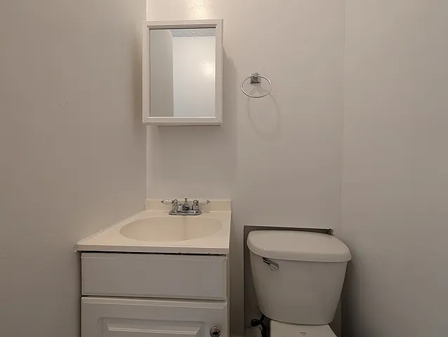 5425 N Kenmore Ave #105 — Photo 12