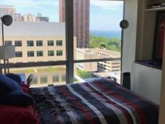 4th image of 330 W Diversey Pkwy APT 1506