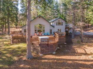 2229 Lakewood Ranch Rd, Weed, CA 96094