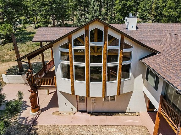 3rd image of 221 Rockledge Cir