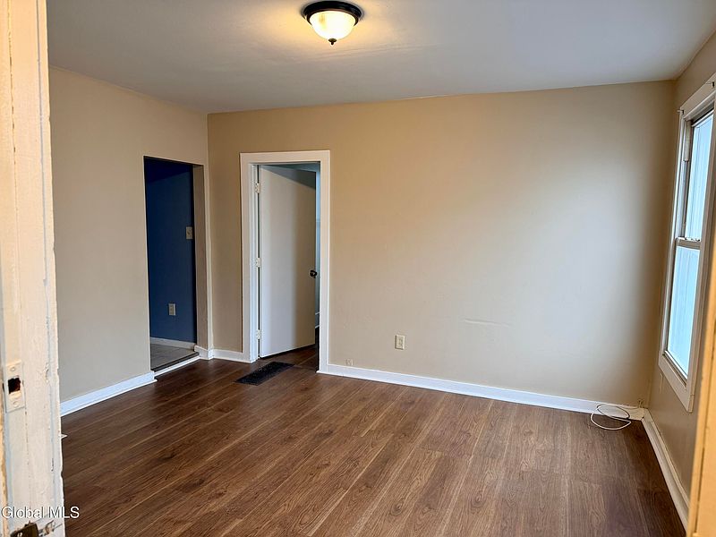 3rd image of 167 Paine Street