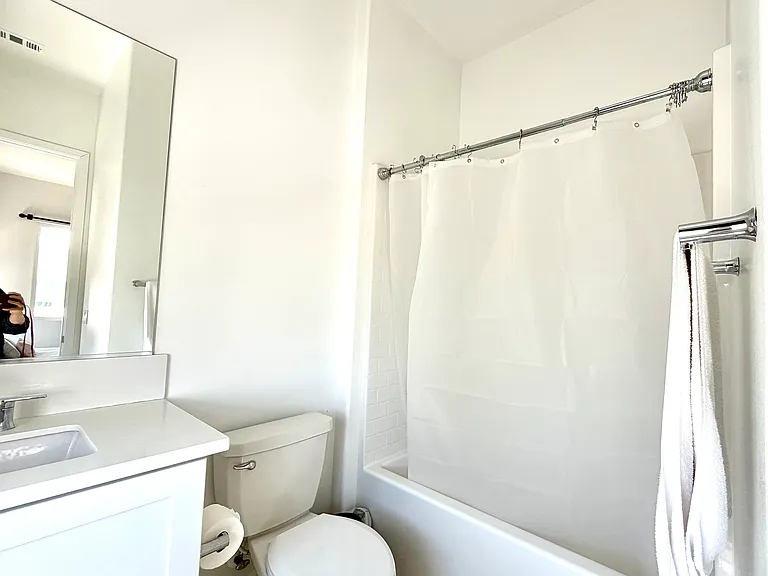 107 Sawbuck — Photo 13