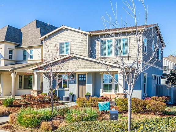 4th image of 1821 Cannery Loop