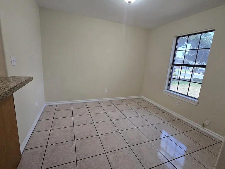 3297 Los Arcos Cir — Photo 17