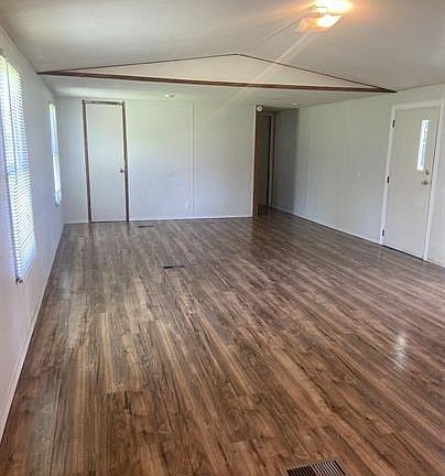 4th image of 10938 County Road 1515