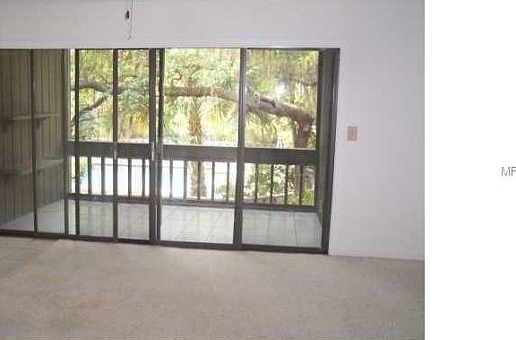 4th image of 207 Crown Oaks Way #207