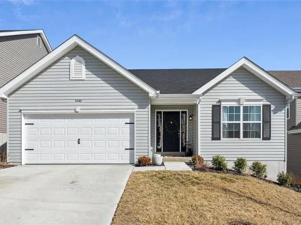 5240 Shawnee View Ct, Eureka, MO 63025