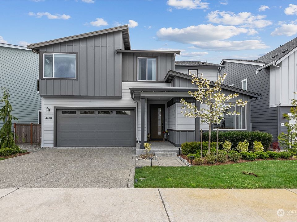 1st image of 4418 Hibiscus Circle SW