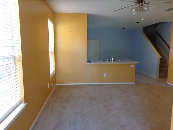 3rd image of 1137 Jamie Dr