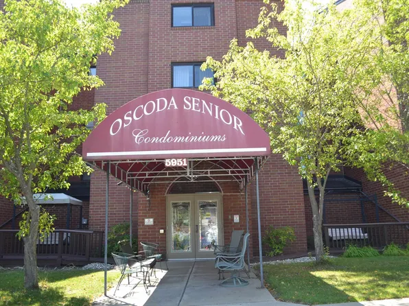 5951 N Skeel Ave Unit 320, Oscoda, MI 48750