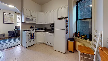 Rented by Bond New York