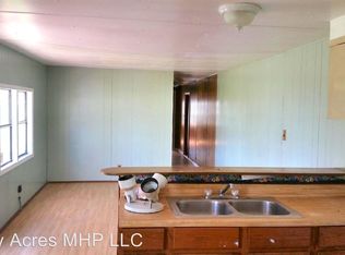 1214 E Oak Ave, Comanche, TX 76442