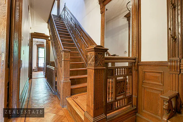 Rented by ZealEstate Group Inc | media 14