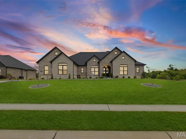 3824 Tanzanite Trl, Edwardsville, IL 62025