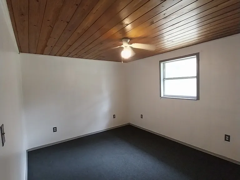 4298 County Road 693 — Photo 18