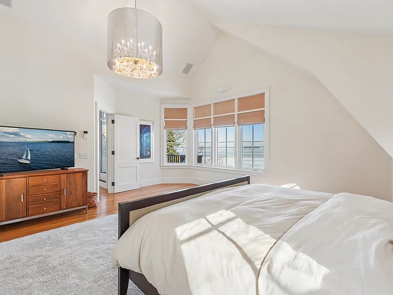 3581 Noyac Rd — Photo 14