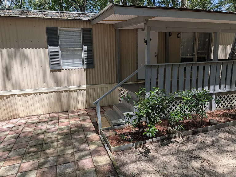 4182 Goose Hollow Rd — Photo 1