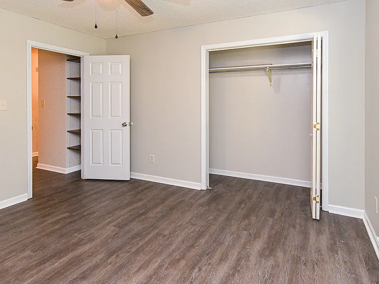157 Greenwood Dr — Photo 31