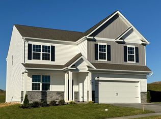 35 Christina Dr, York, PA 17315