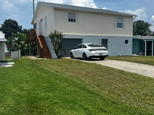 7035 McCray Dr, Hudson, FL 34667