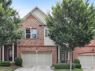 5535 Parkerton Ln, Sandy Springs, GA 30342