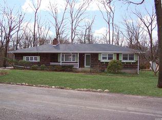 20 Eastwood Rd, Miller Place, NY 11764