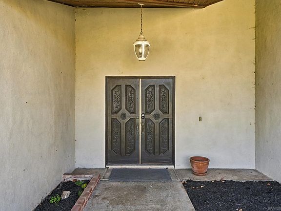 5th image of 1515 Via Paloma