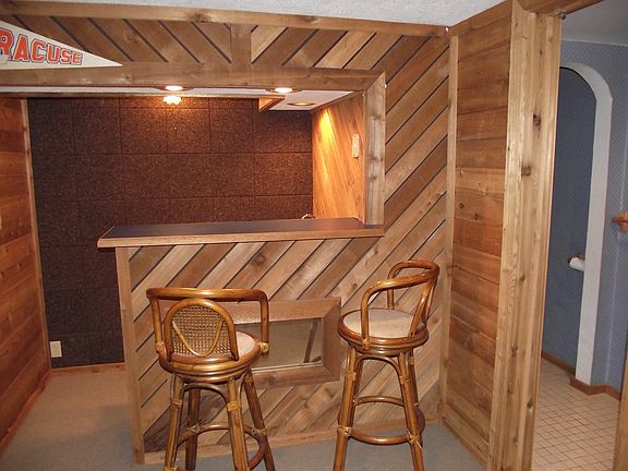 Basement Wet Bar