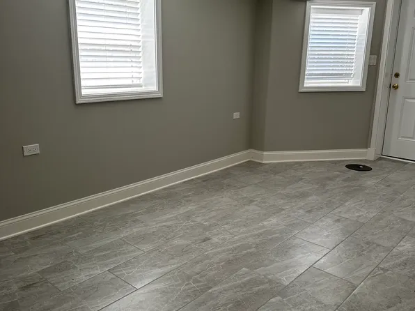 1223 Elmwood Ave #G, Berwyn, IL 60402