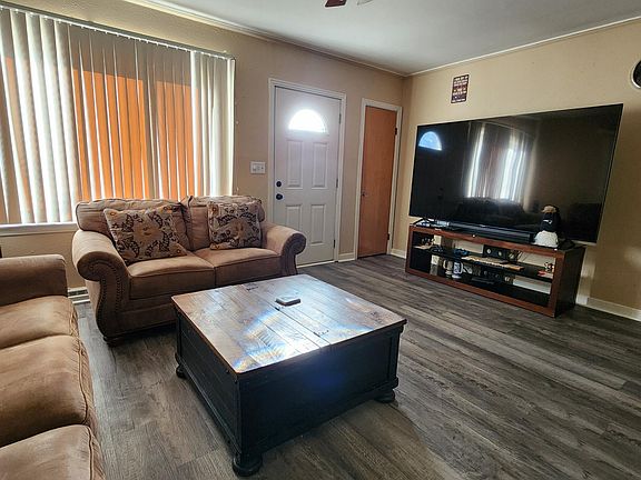 3rd image of 5127 Homeside Ave