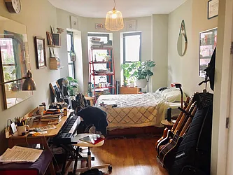 Rented by Yup Realty LLC