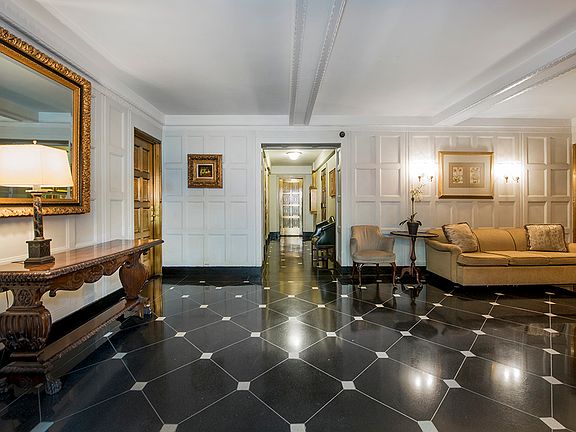 3rd image of 245 E 72nd St APT 8A