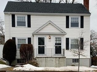 1517 Centre St FLOOR 2, West Roxbury, MA 02132