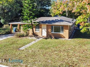 924 N Amelia Ave, Deland, FL 32724