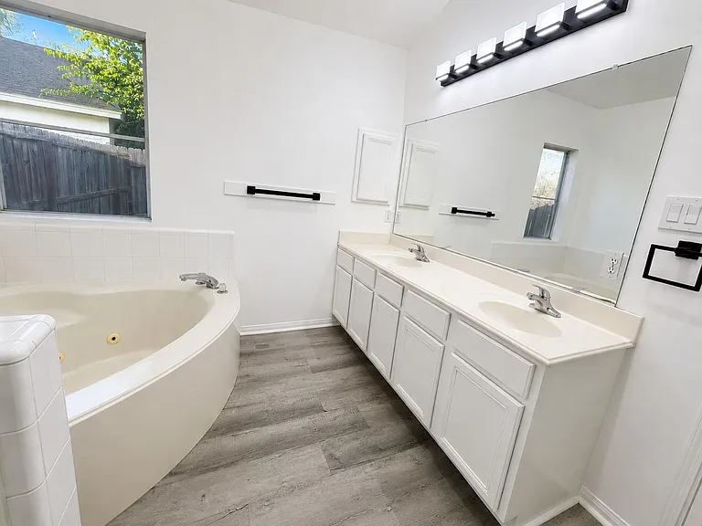 12254 Cardston Ct — Photo 12