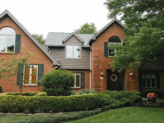 2nd image of 159 Misty Oak Pl