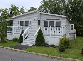 10 Park Cir, Washingtonville, NY 10992