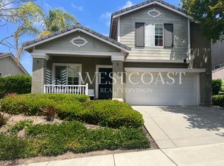 1631 Carriage Cir, Vista, CA 92081