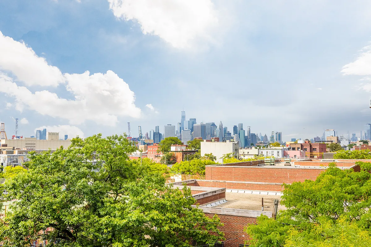26A Huntington Street in Red Hook : Sales, Rentals, Floorplans