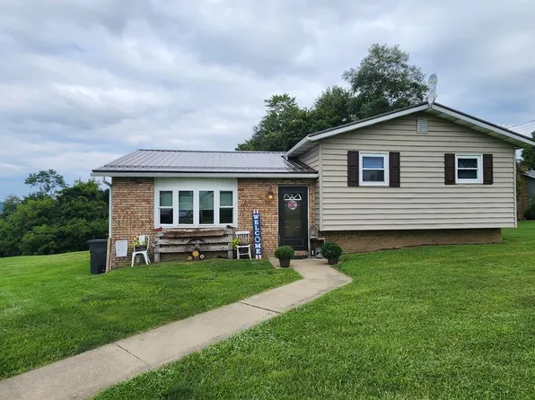 213 Alpine Lane, Glen Easton, WV 26039