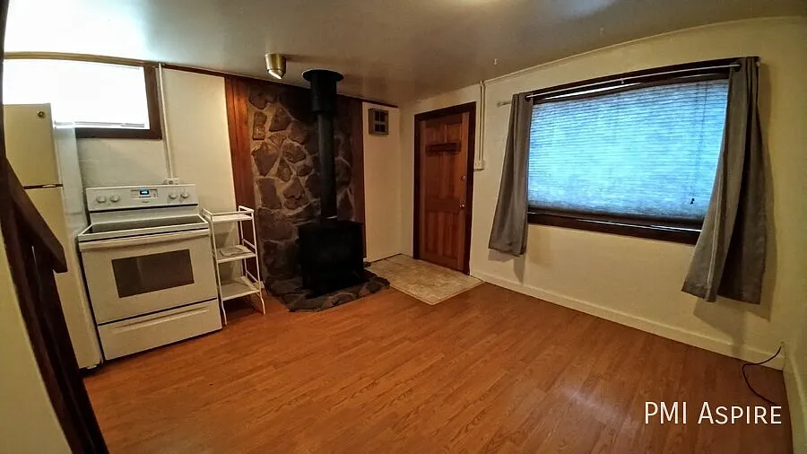 "Charming 1-Bed Oasis in the Heart of Longmont Cozy 440 Sq Ft Retreat!" — Photo 4