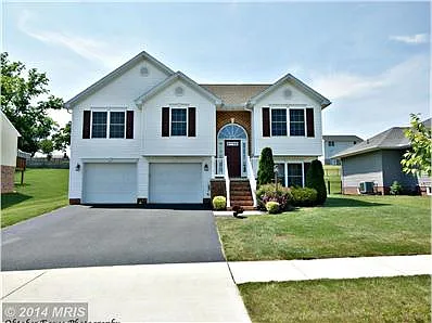 302 Tritle Ave photo 1