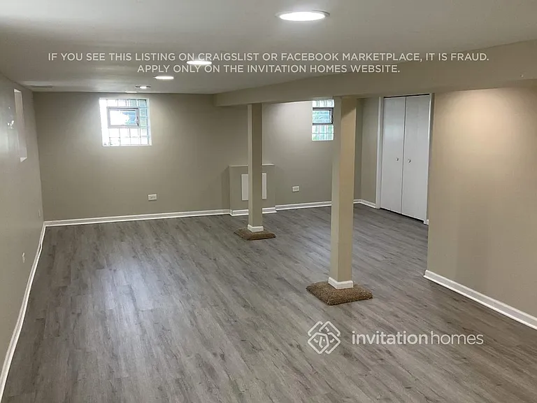 2418 N 75th Ct — Photo 6