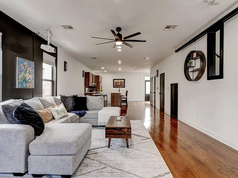 2506 Dumaine St — Photo 21