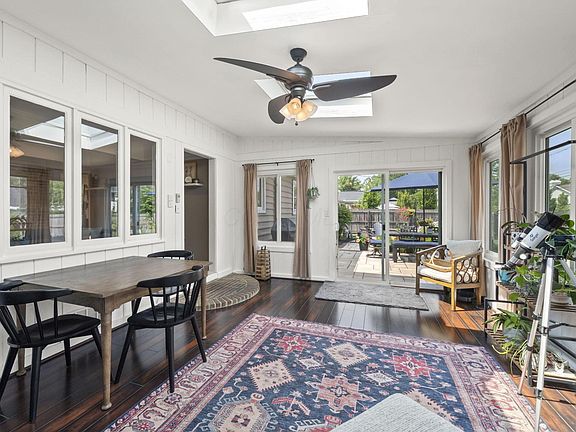 4th image of 3956 Mountview Rd