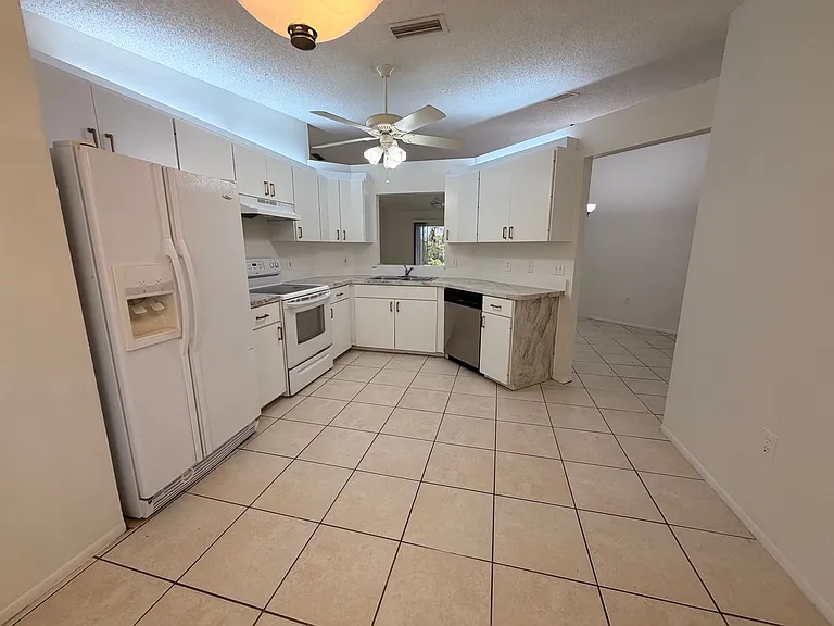 4513 Groveland Ave — Photo 5